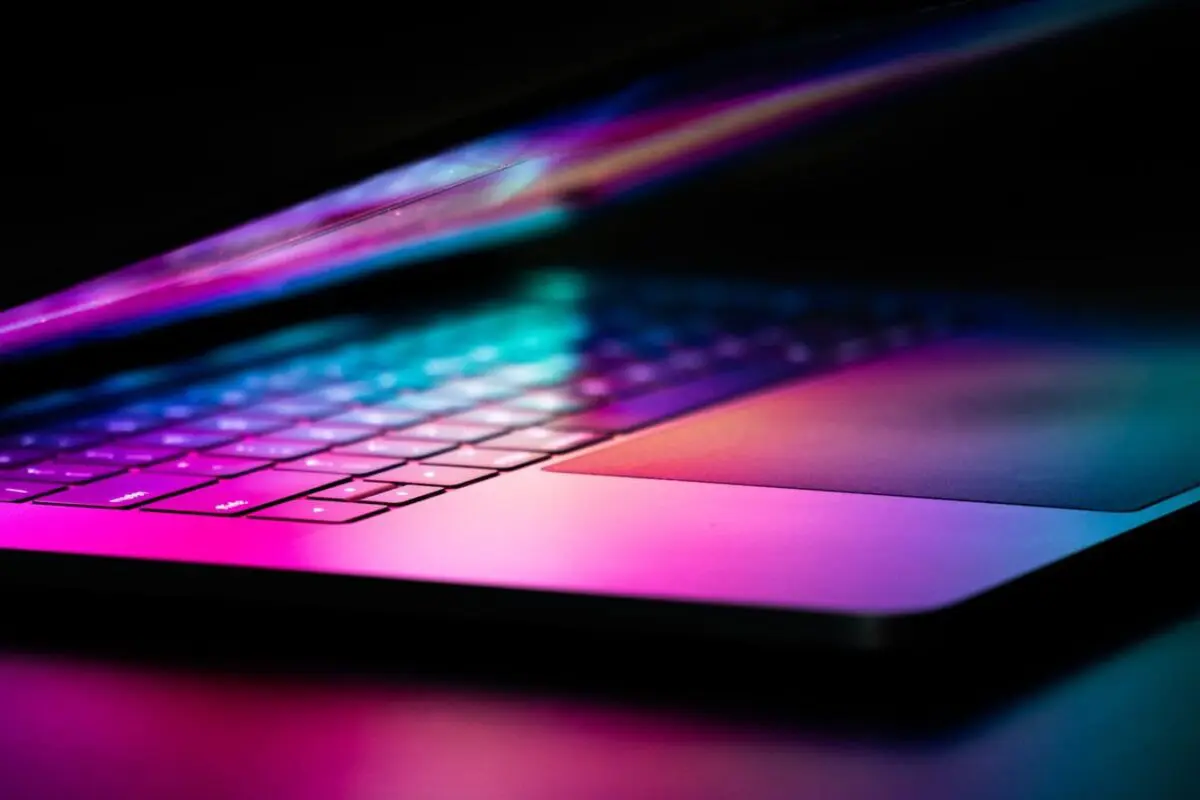 Retour sur les Raccourcis Mac: Libérez Votre Créativité Avec les Fonctionnalités de Peinture Numérique