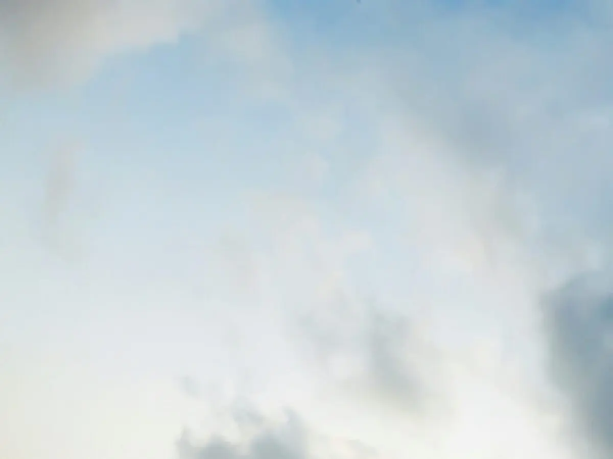 découvrez tout ce que vous devez savoir sur la climatisation automobile, de son fonctionnement à son entretien, avec notre guide complet sur la climatisation automobile.