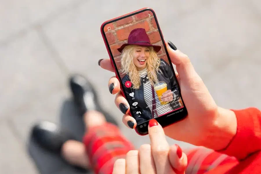 Comment retrouver facilement une story sur Facebook : Guide pratique pour les artistes