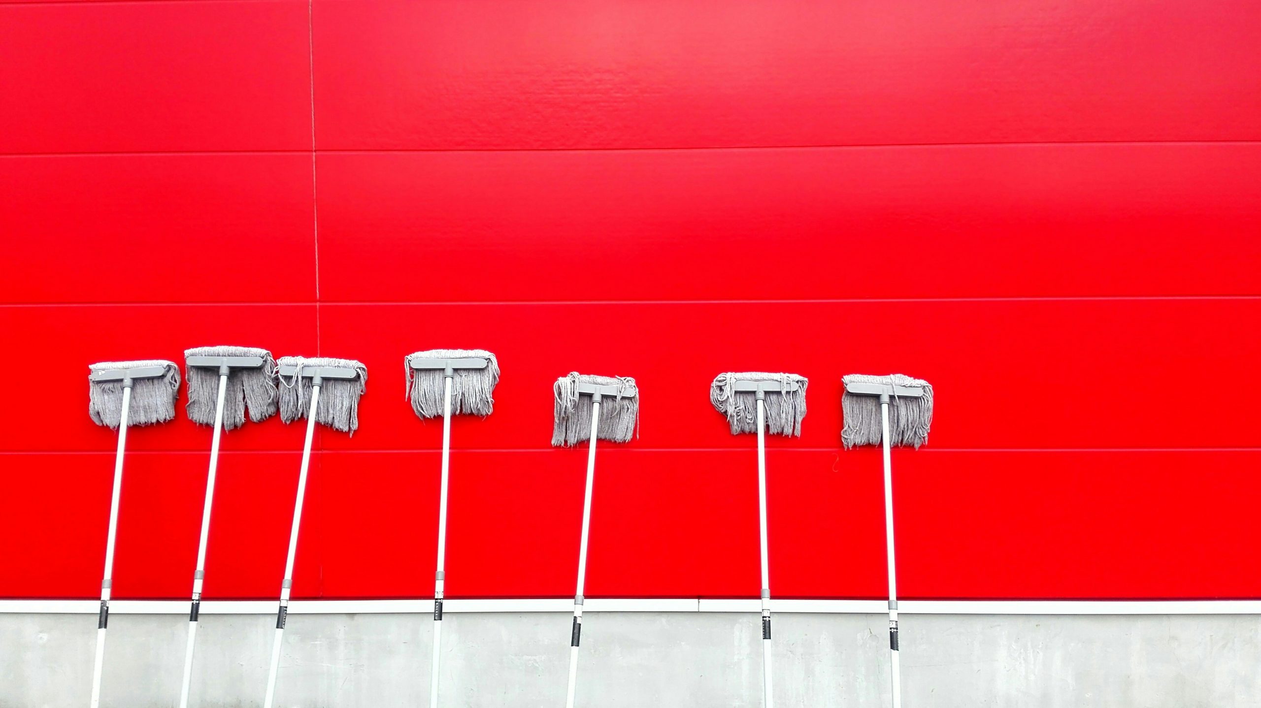 découvrez les services professionnels de nettoyage avec cleaning expert pour des intérieurs impeccables et éclatants de propreté.